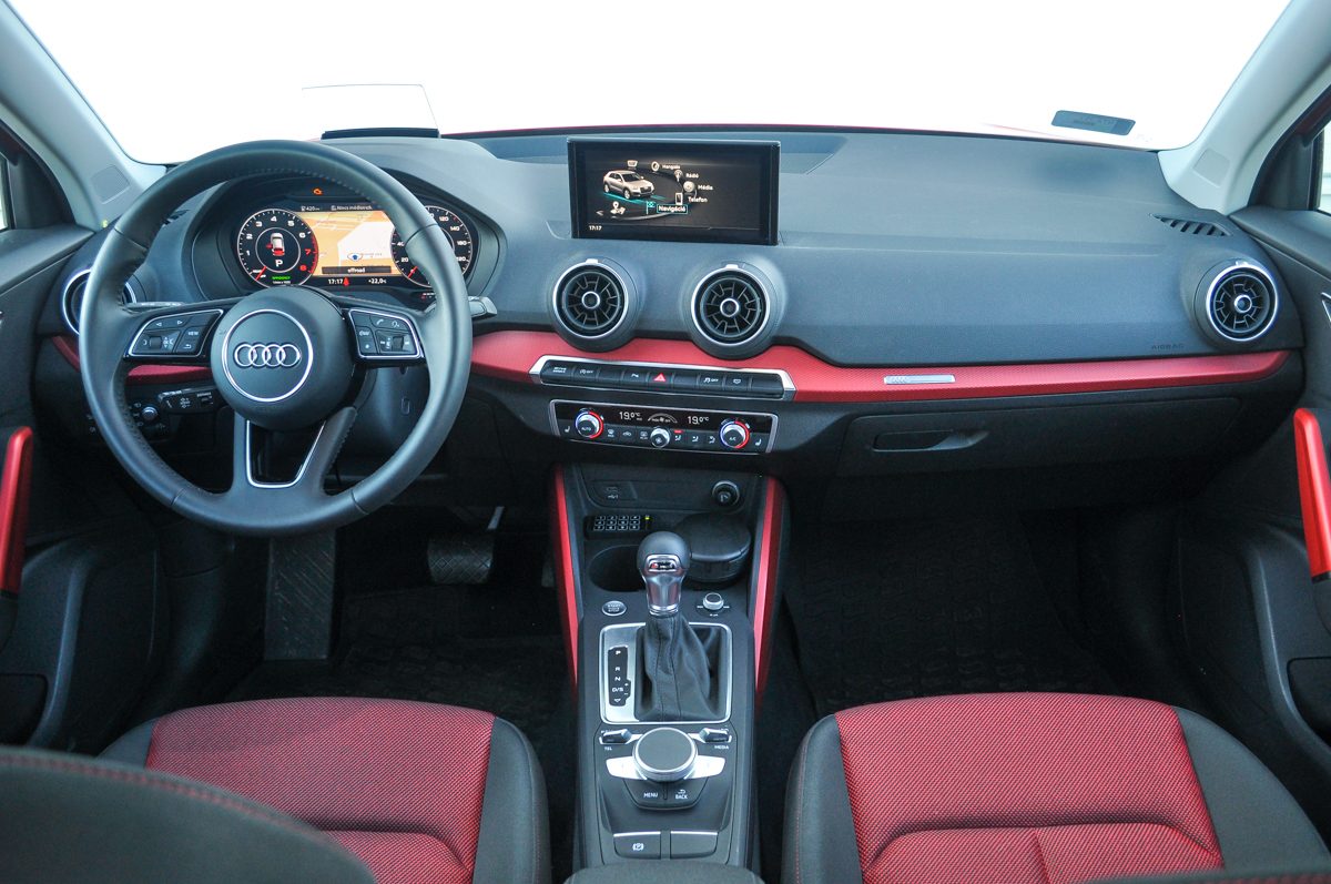 AUDI Q2