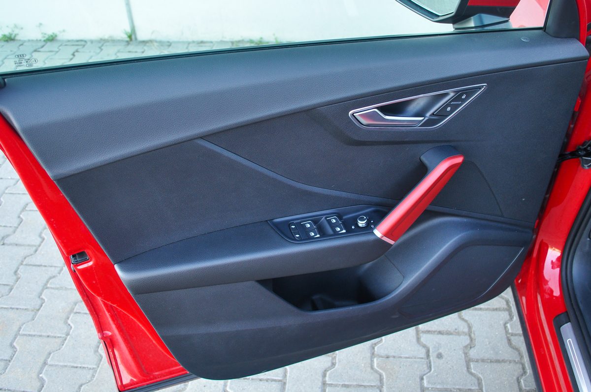 AUDI Q2