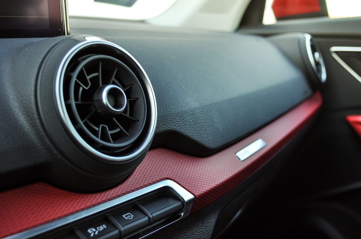 AUDI Q2