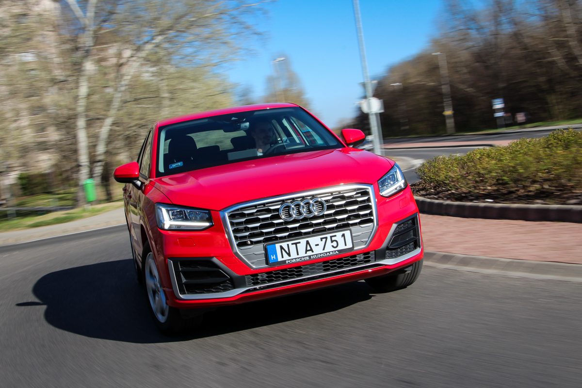 AUDI Q2