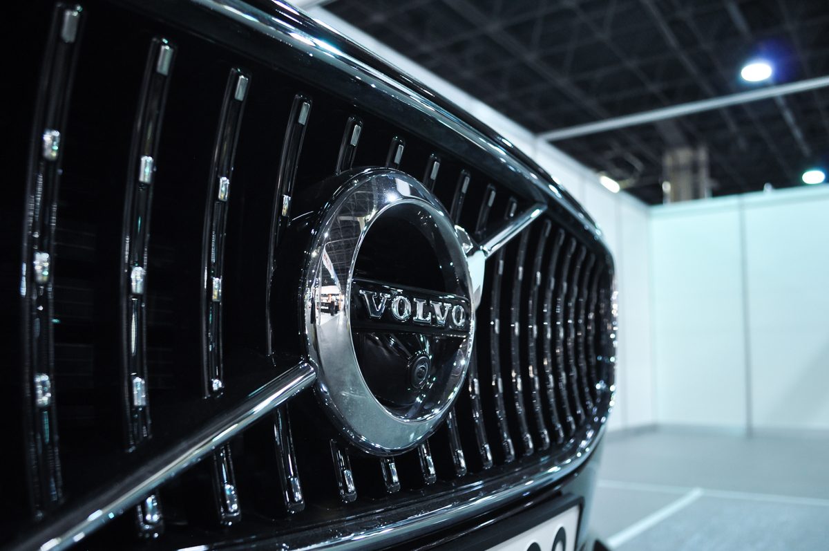 VOLVO V90