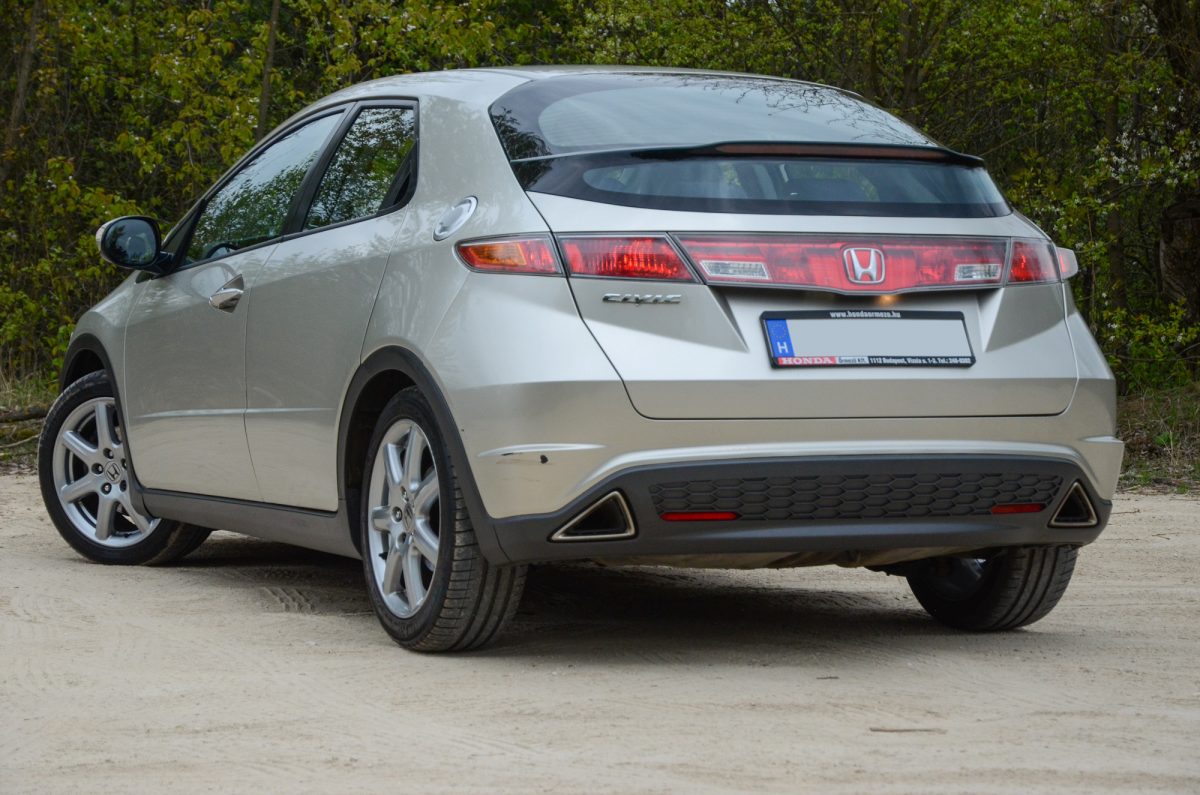 HONDA CIVIC