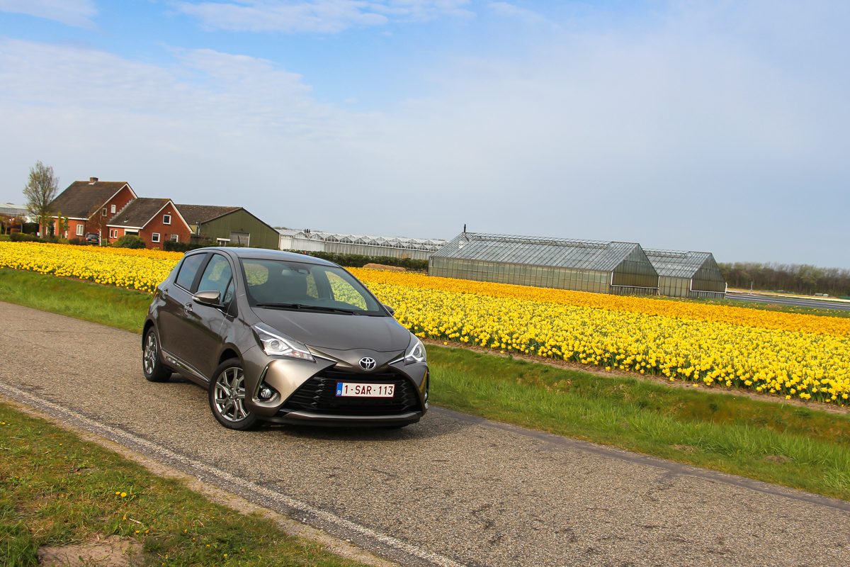 TOYOTA YARIS