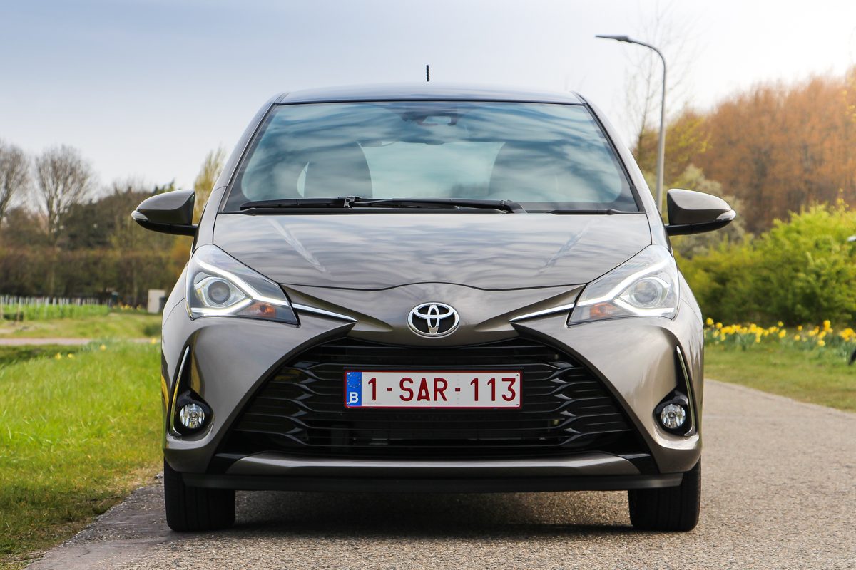 TOYOTA YARIS