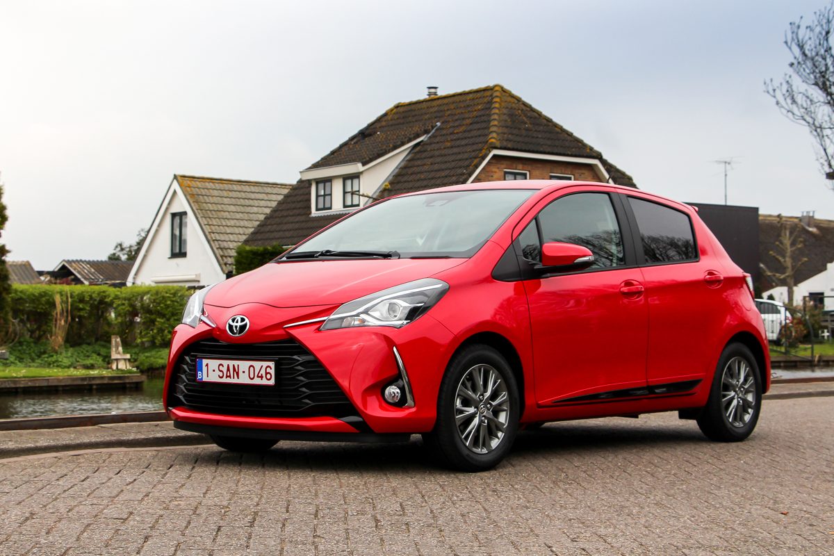 TOYOTA YARIS