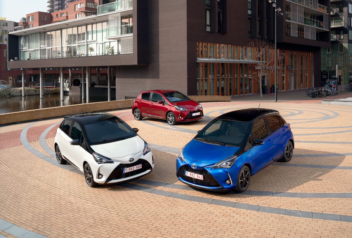 TOYOTA YARIS
