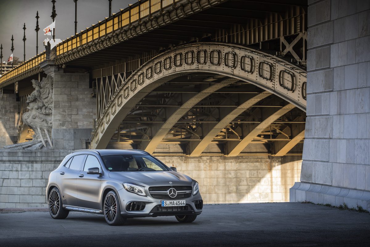 MERCEDES-BENZ GLA-OSZTÁLY