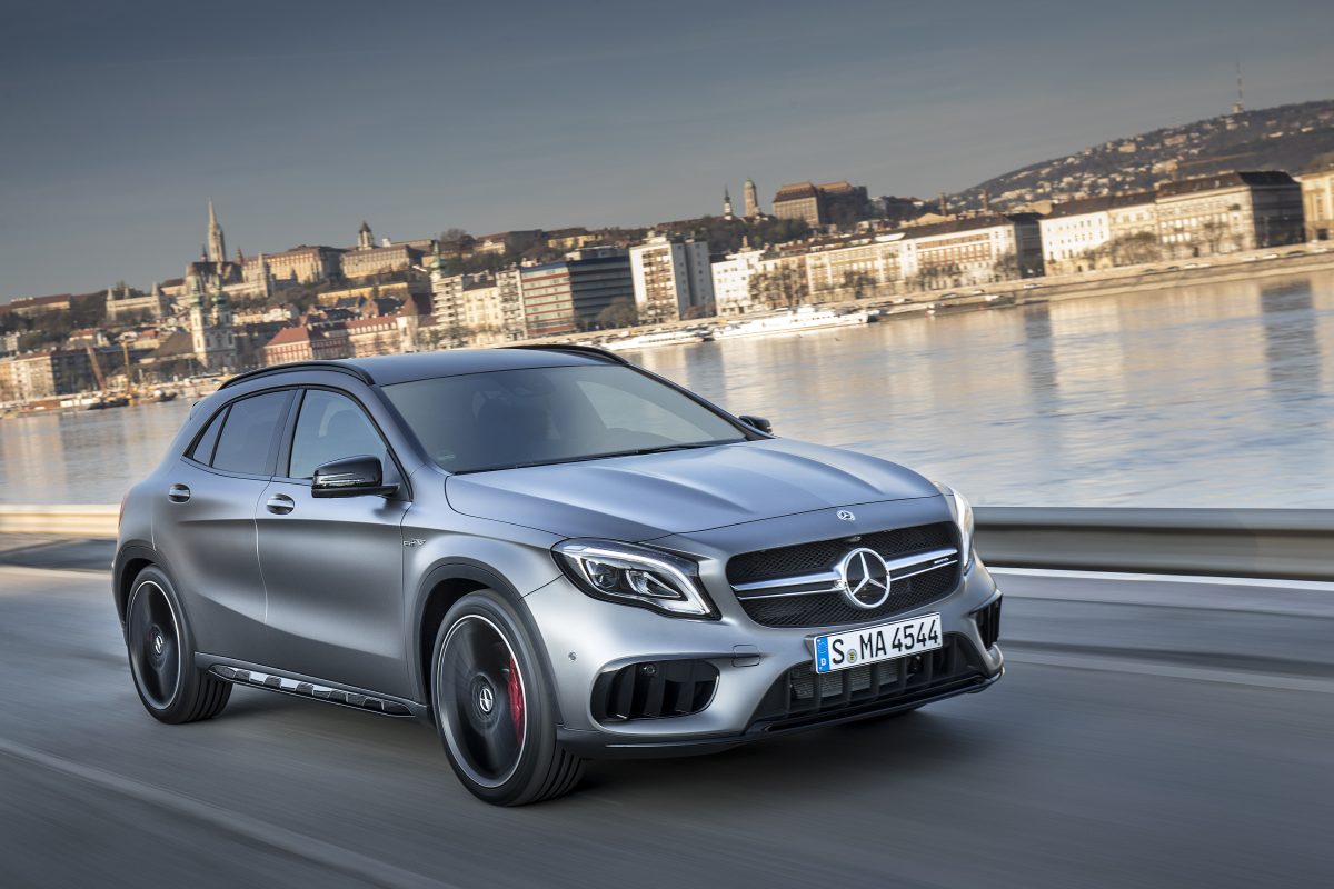 MERCEDES-BENZ GLA-OSZTÁLY