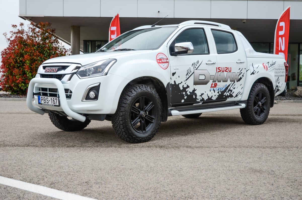 ISUZU D-MAX