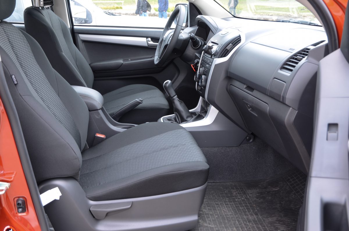 ISUZU D-MAX