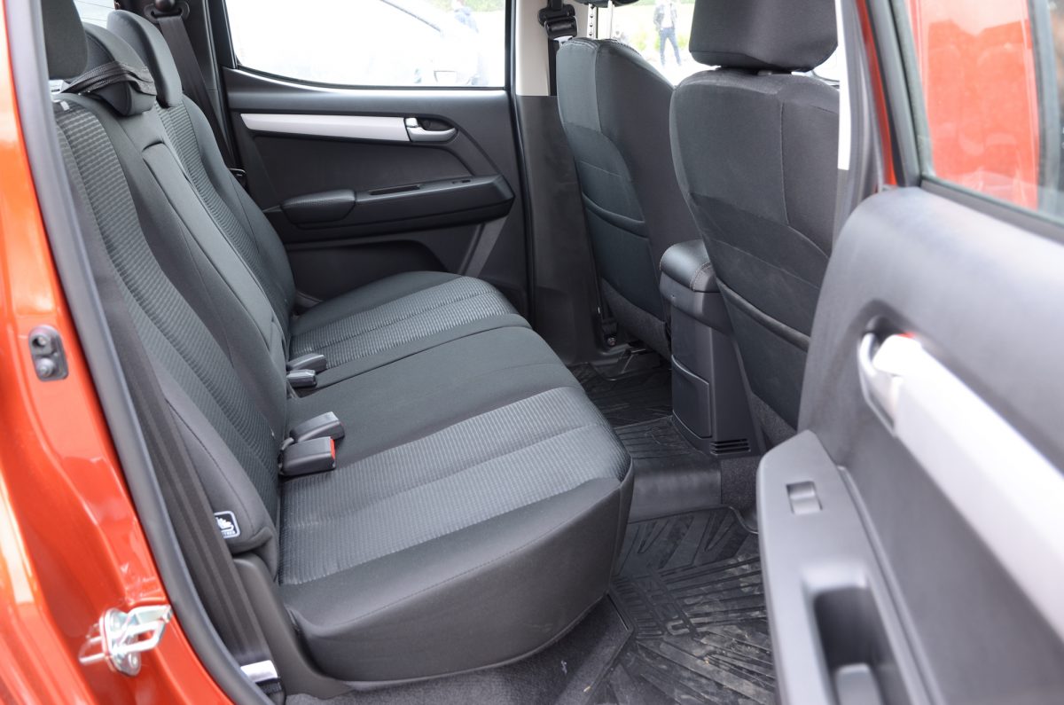 ISUZU D-MAX