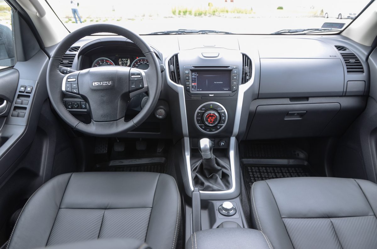 ISUZU D-MAX
