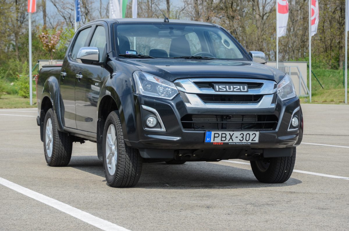 ISUZU D-MAX