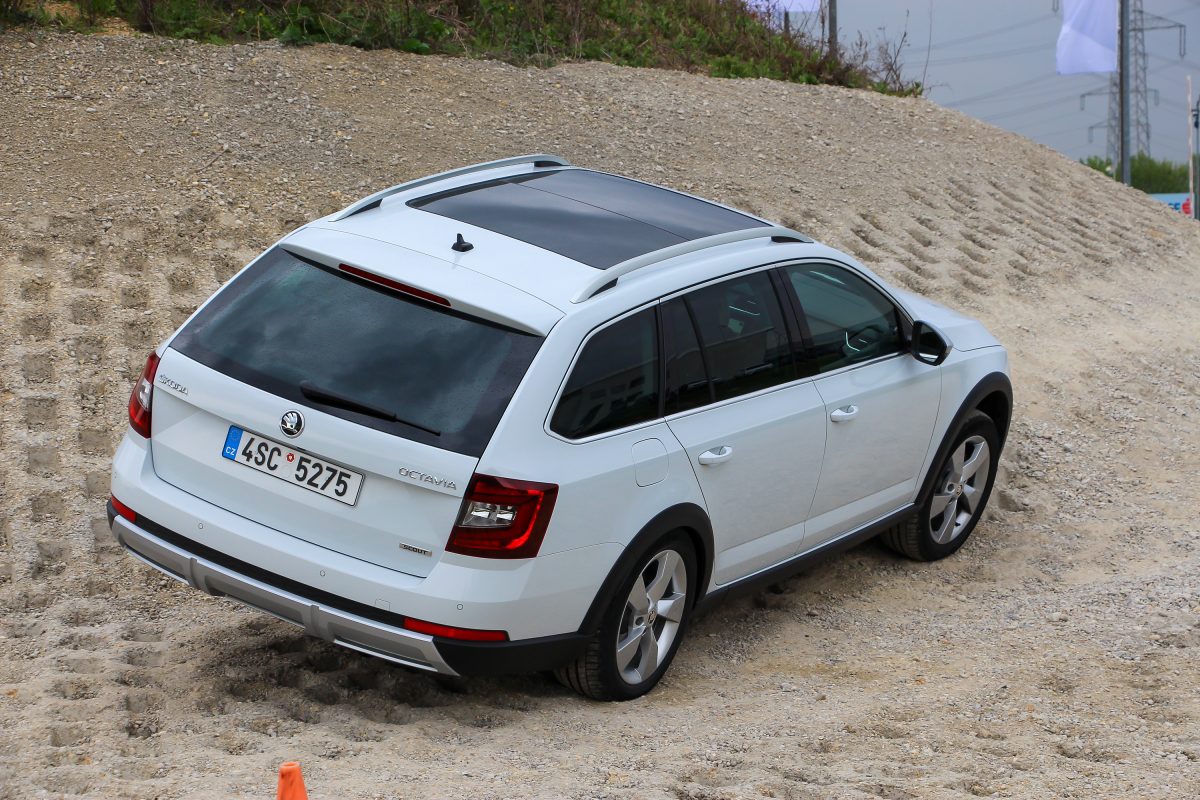 SKODA OCTAVIA