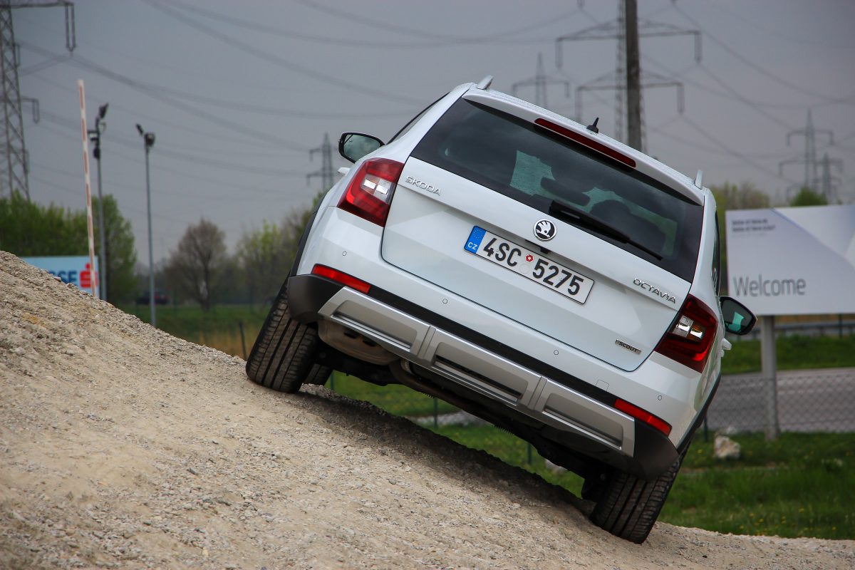 SKODA OCTAVIA