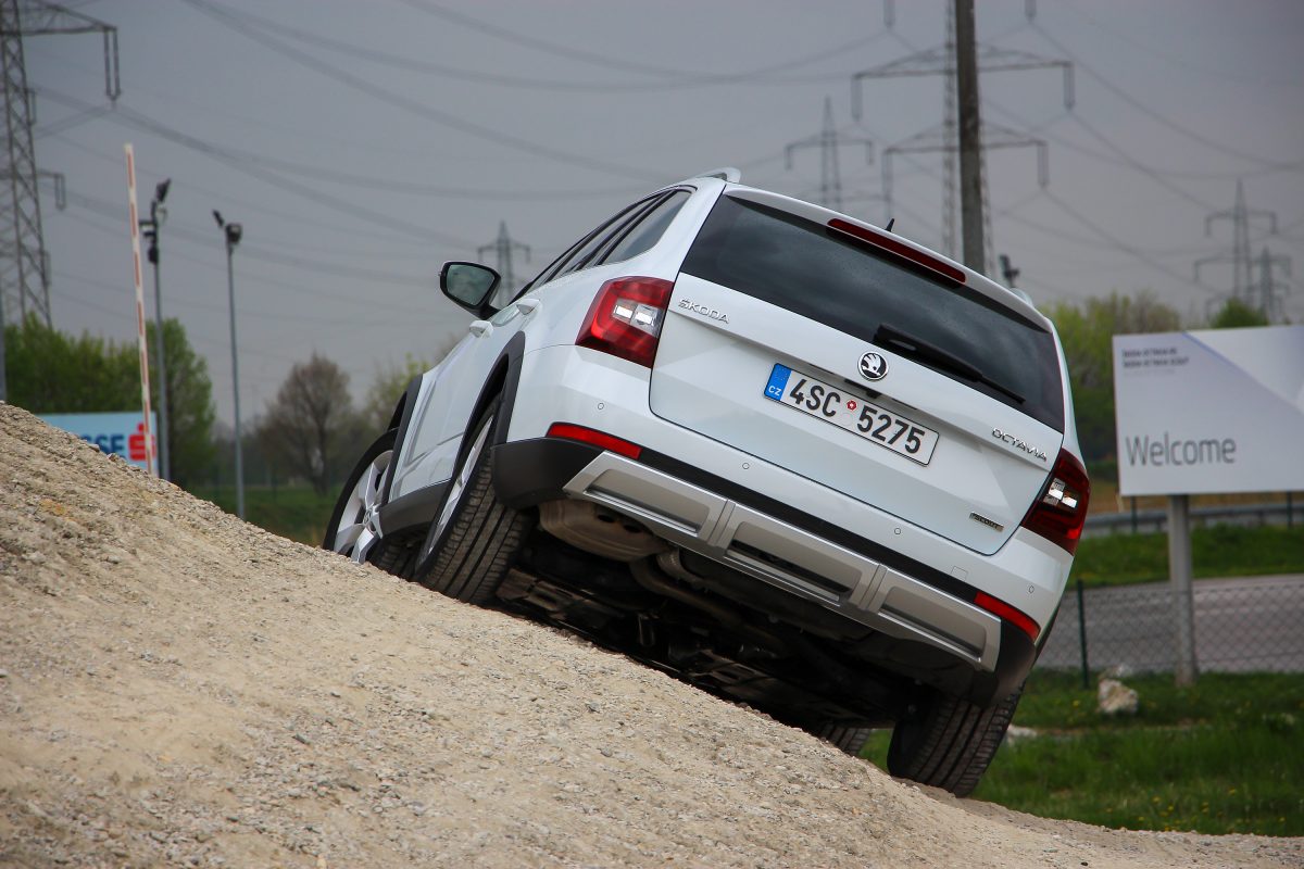 SKODA OCTAVIA