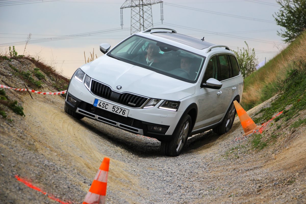 SKODA OCTAVIA