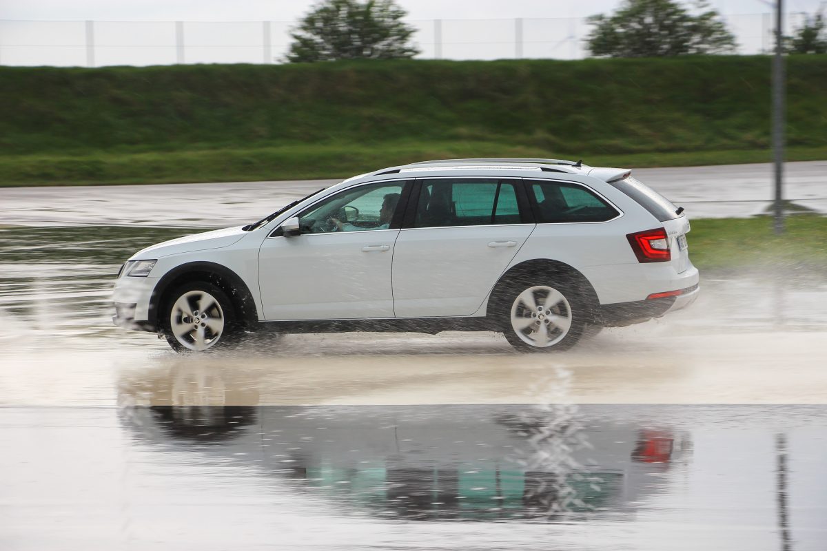SKODA OCTAVIA