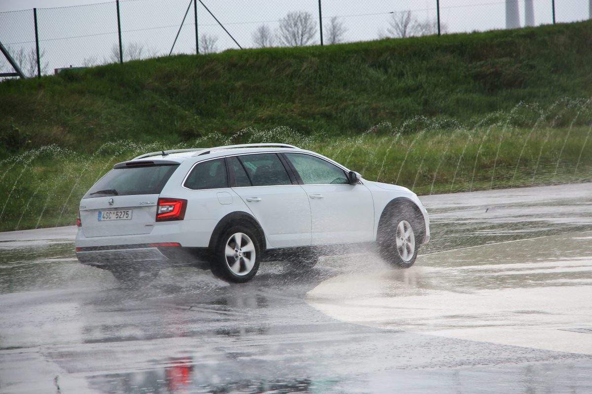 SKODA OCTAVIA