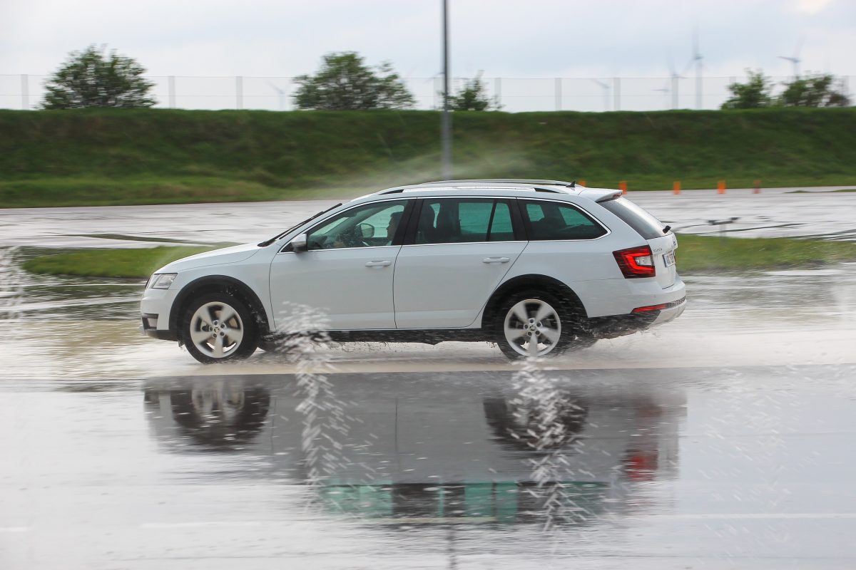 SKODA OCTAVIA