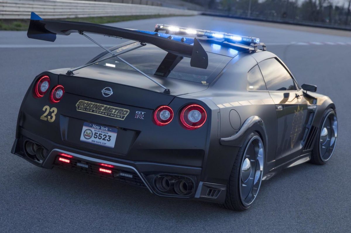 NISSAN GT-R