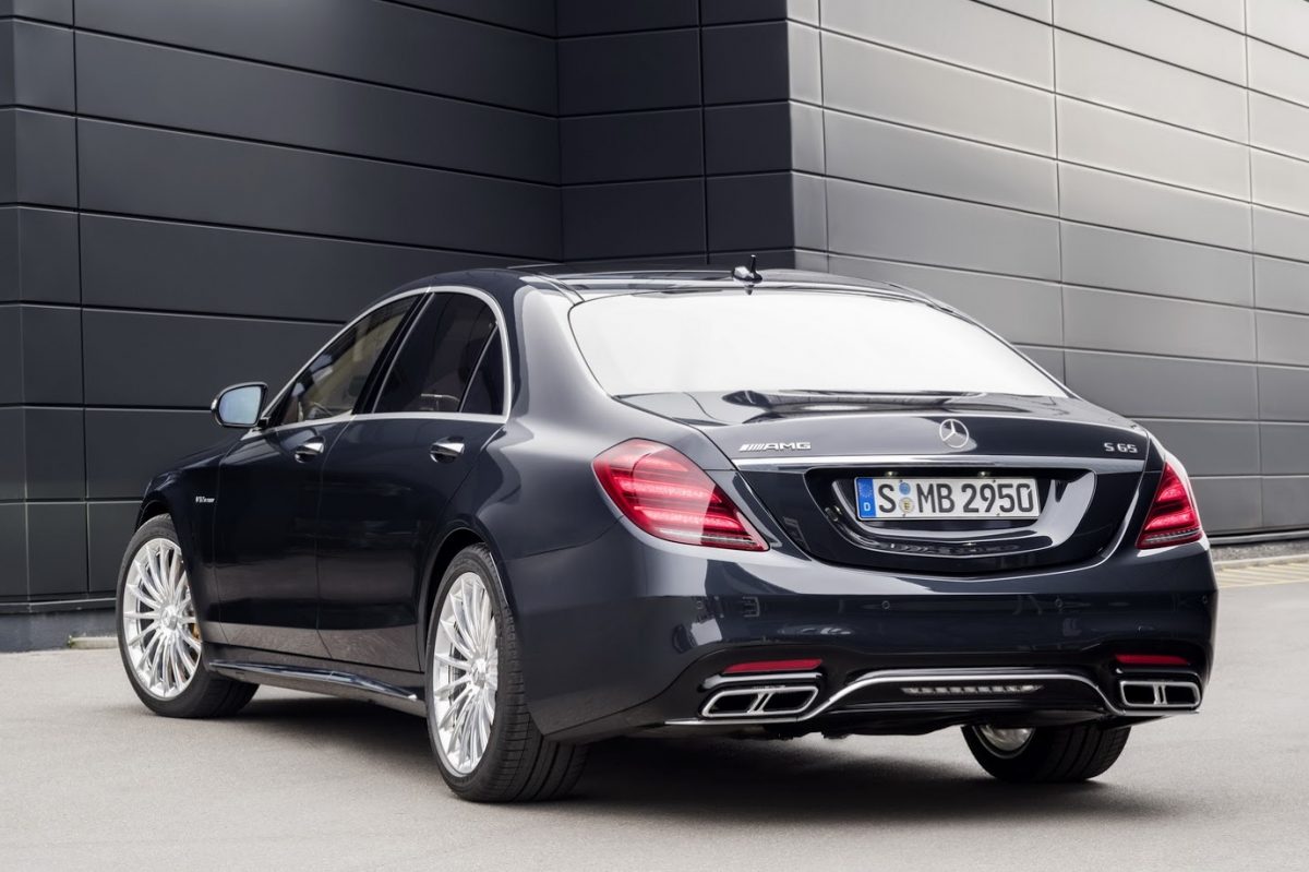 MERCEDES-BENZ S-OSZTÁLY