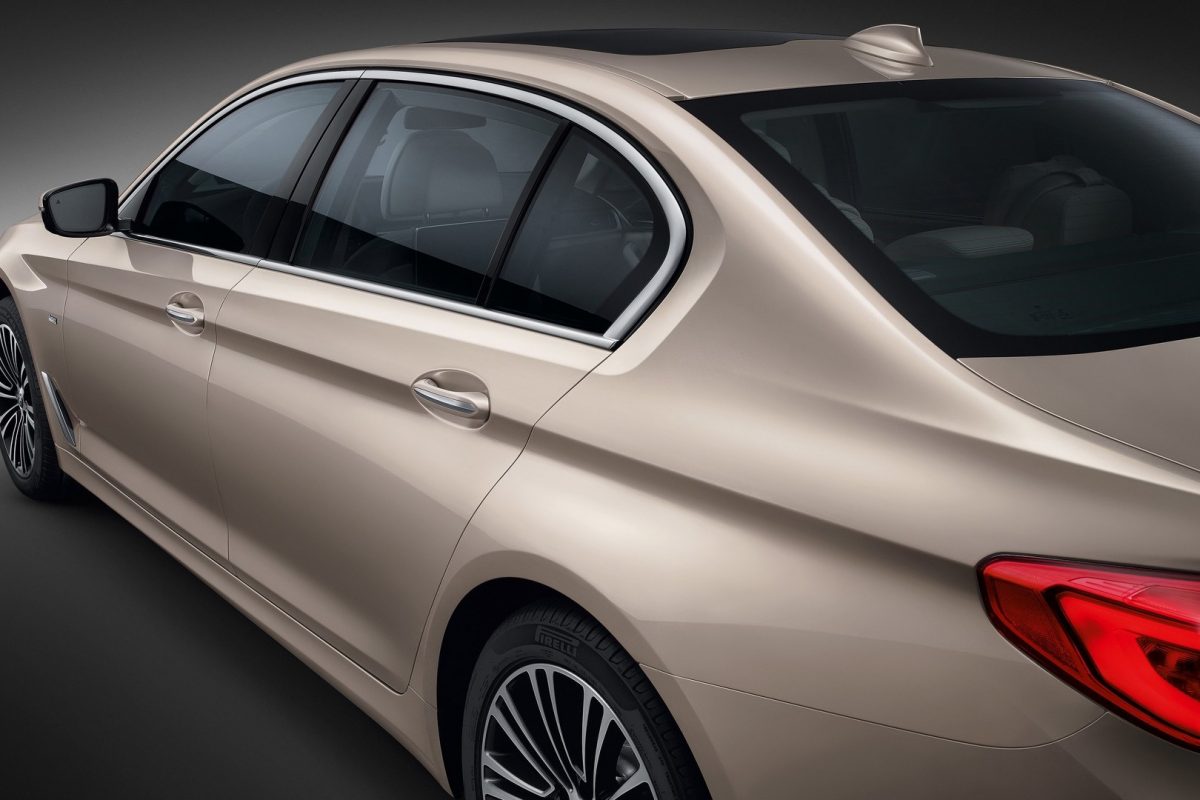 BMW 5-ÖS SOROZAT