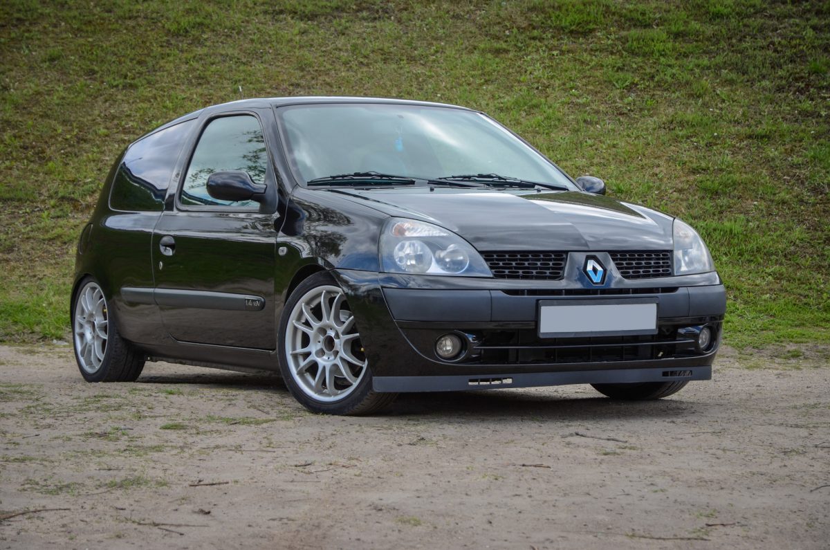 RENAULT CLIO