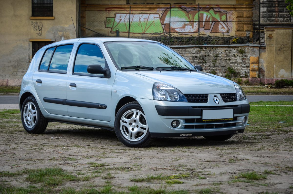 RENAULT CLIO