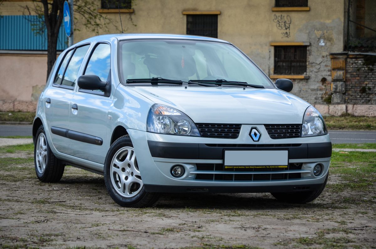 RENAULT CLIO