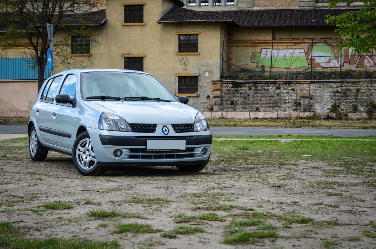RENAULT CLIO