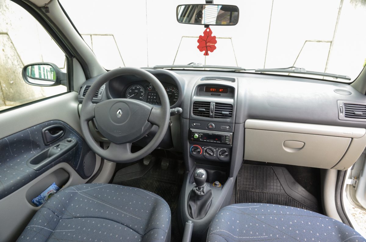 RENAULT CLIO