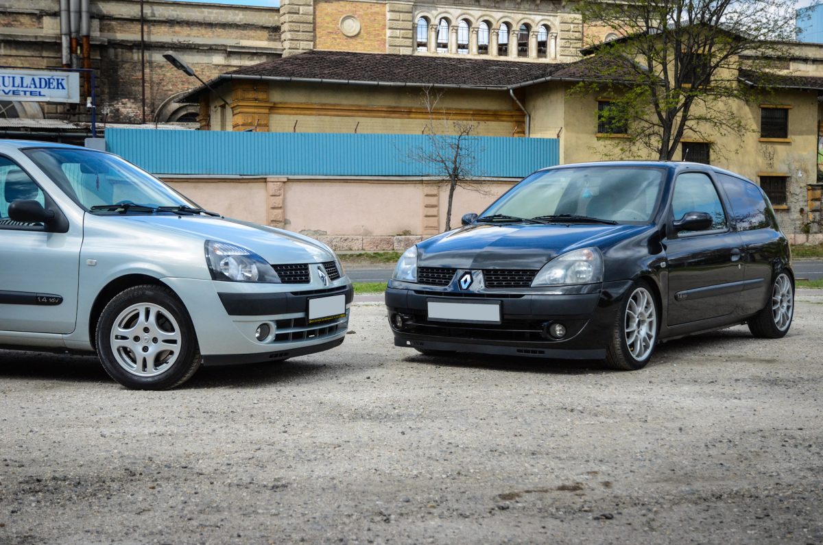 RENAULT CLIO