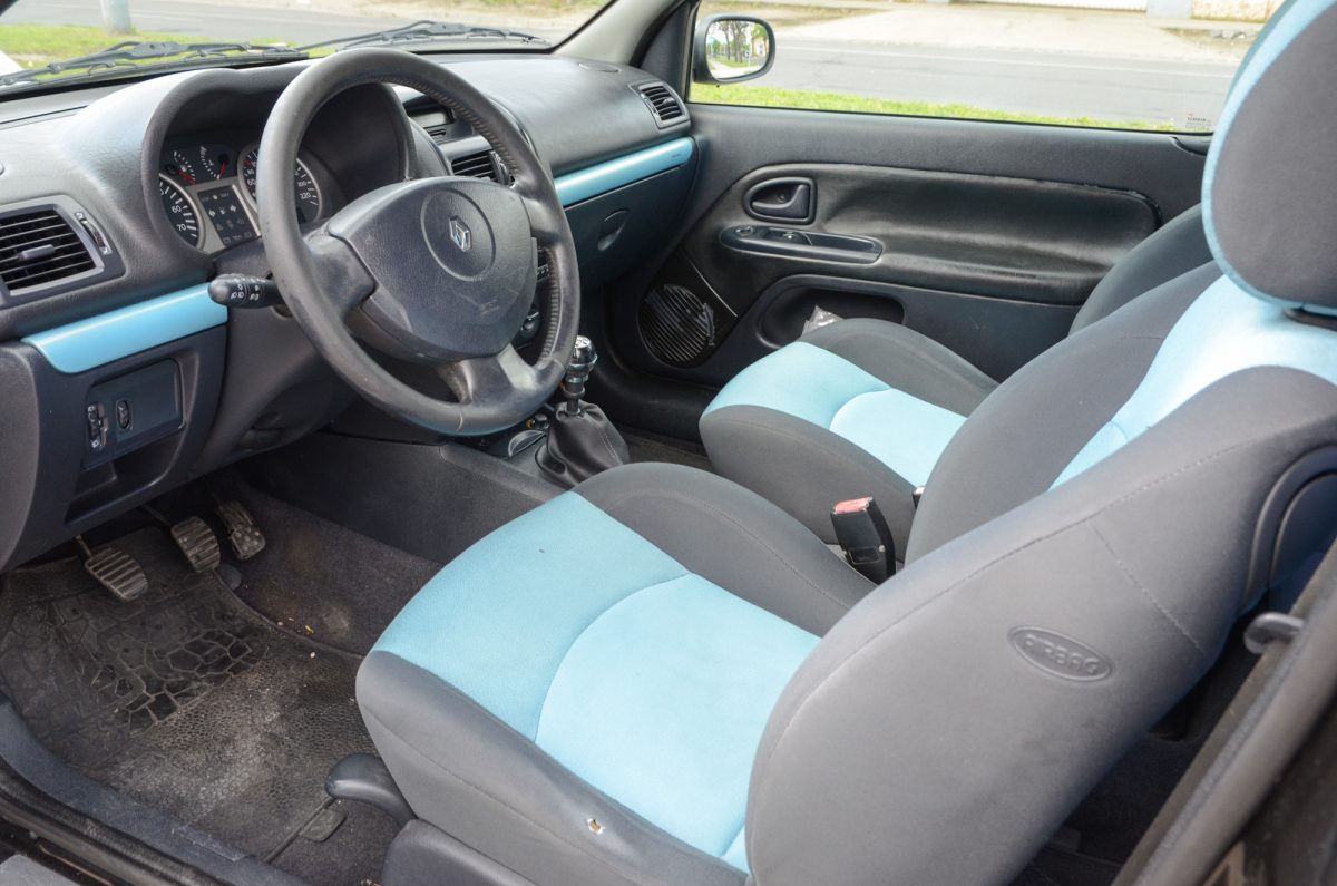 RENAULT CLIO