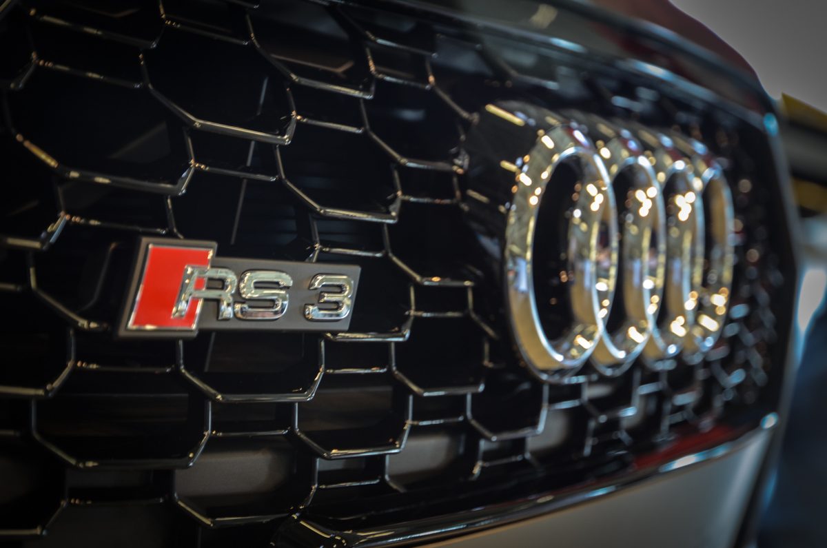 AUDI