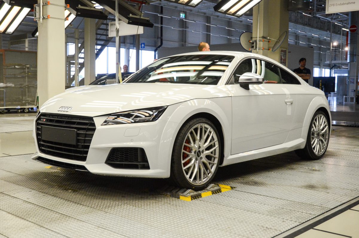 AUDI