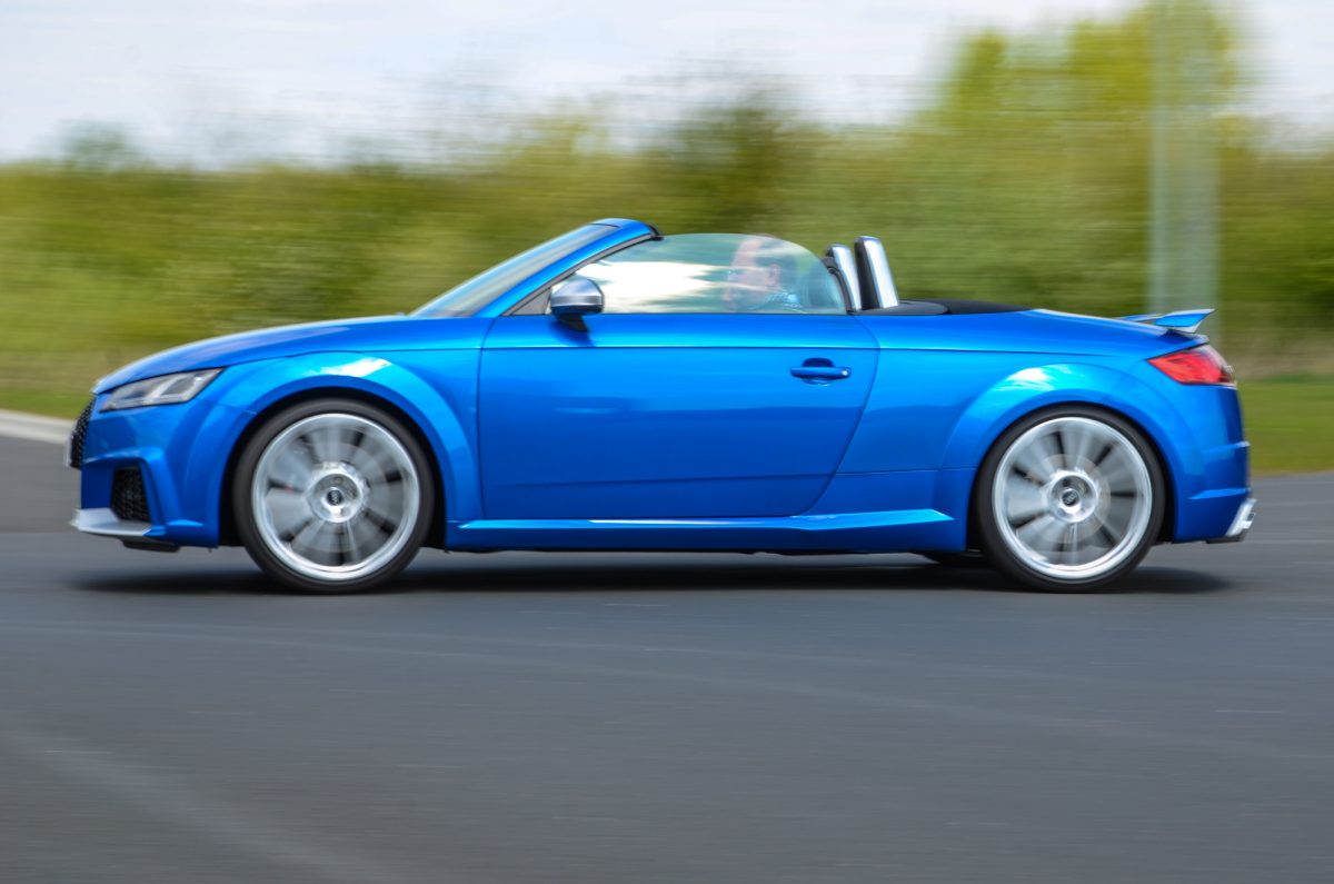 AUDI