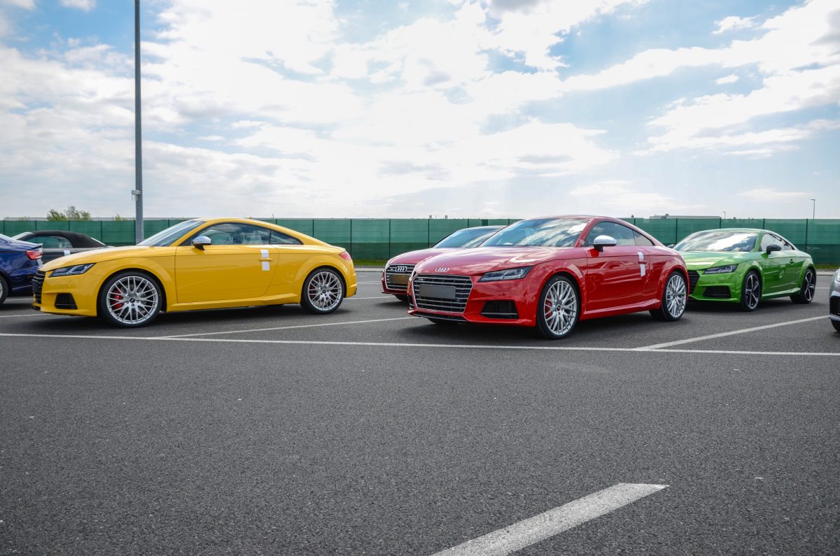 AUDI