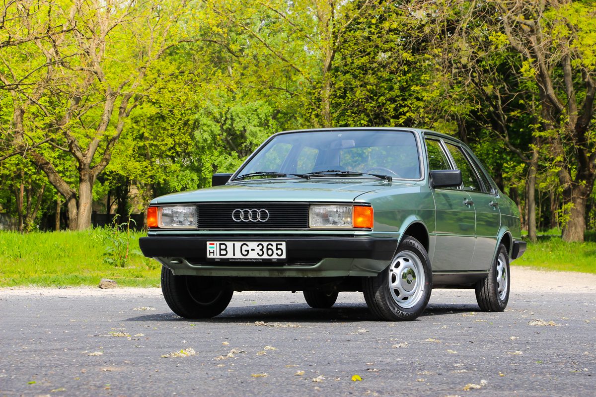 AUDI 80