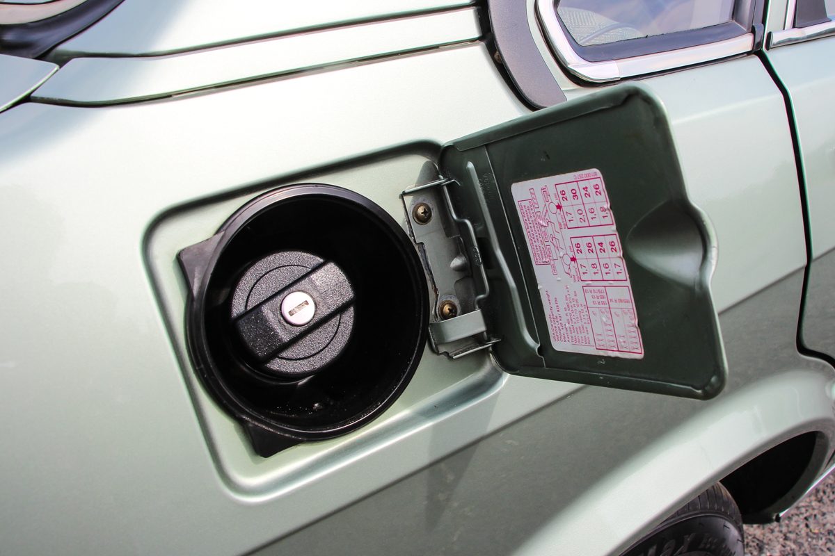 AUDI 80