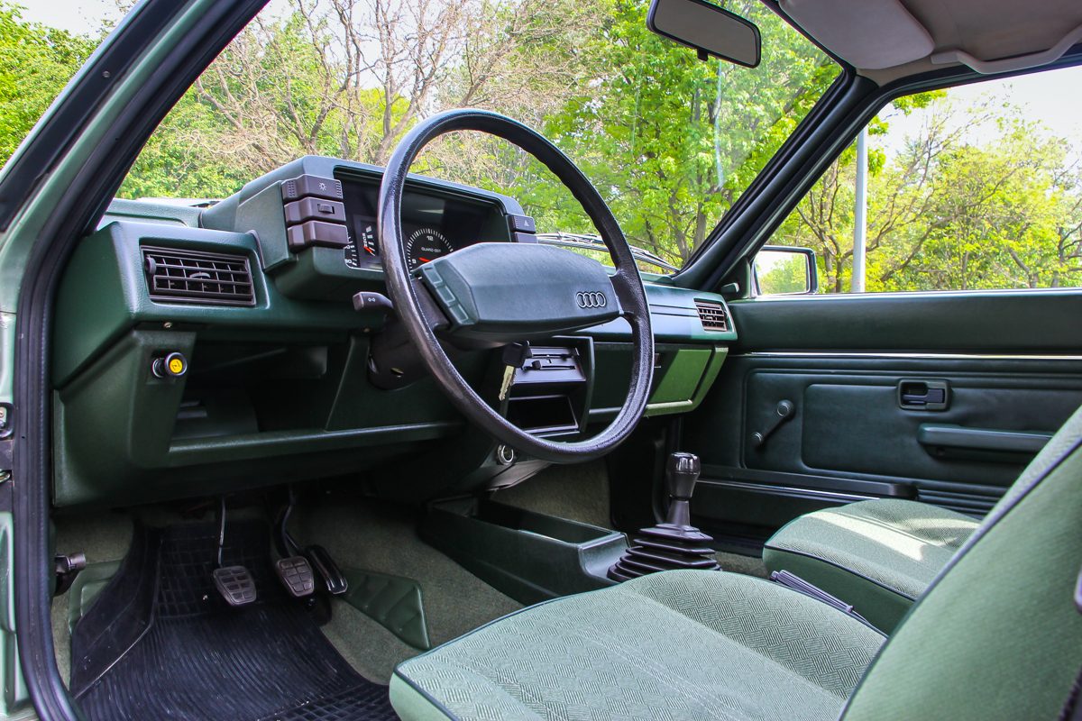 AUDI 80