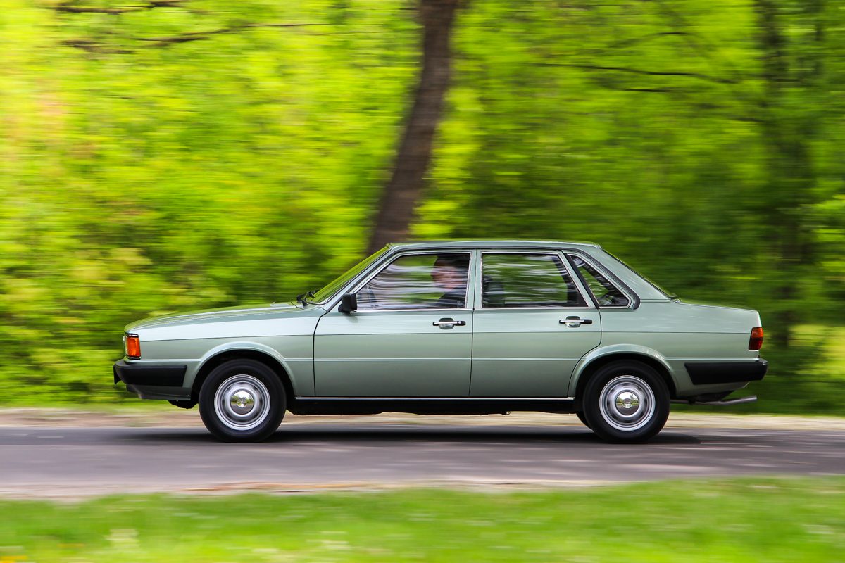 AUDI 80