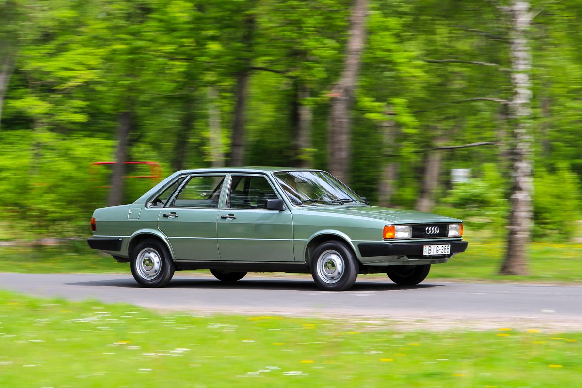 AUDI 80
