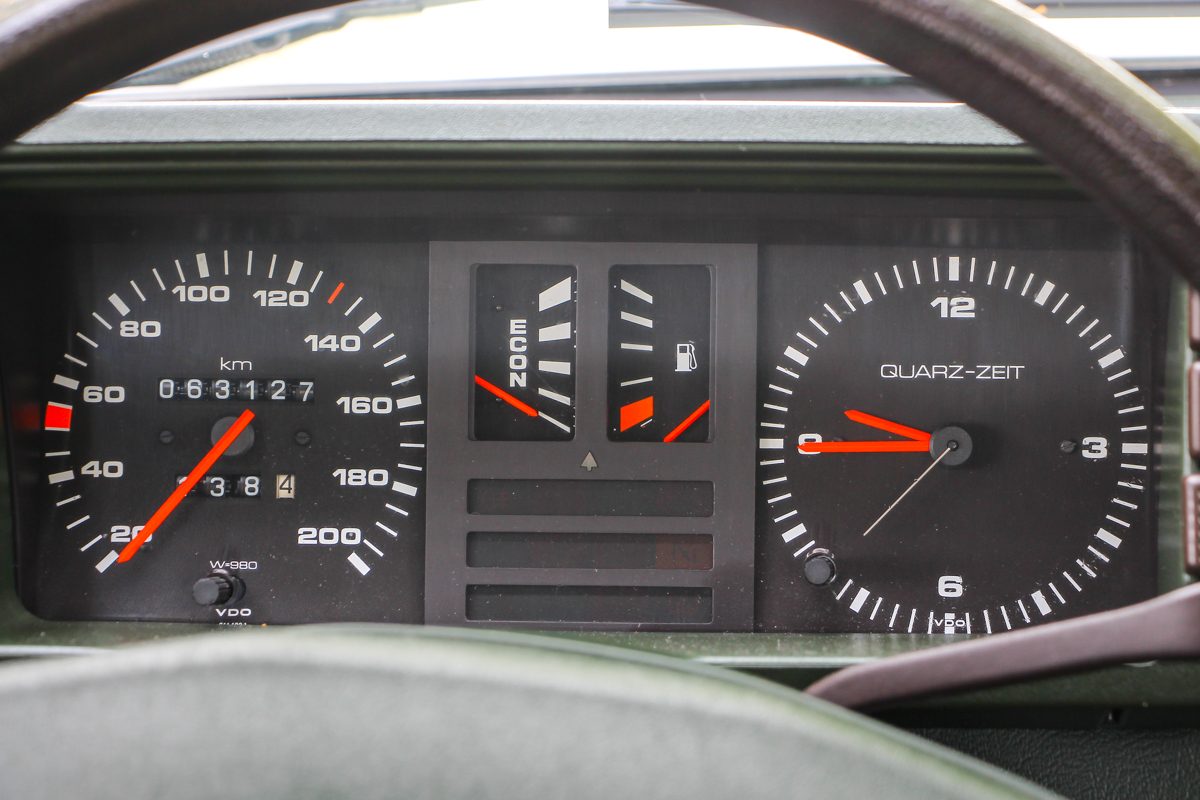 AUDI 80