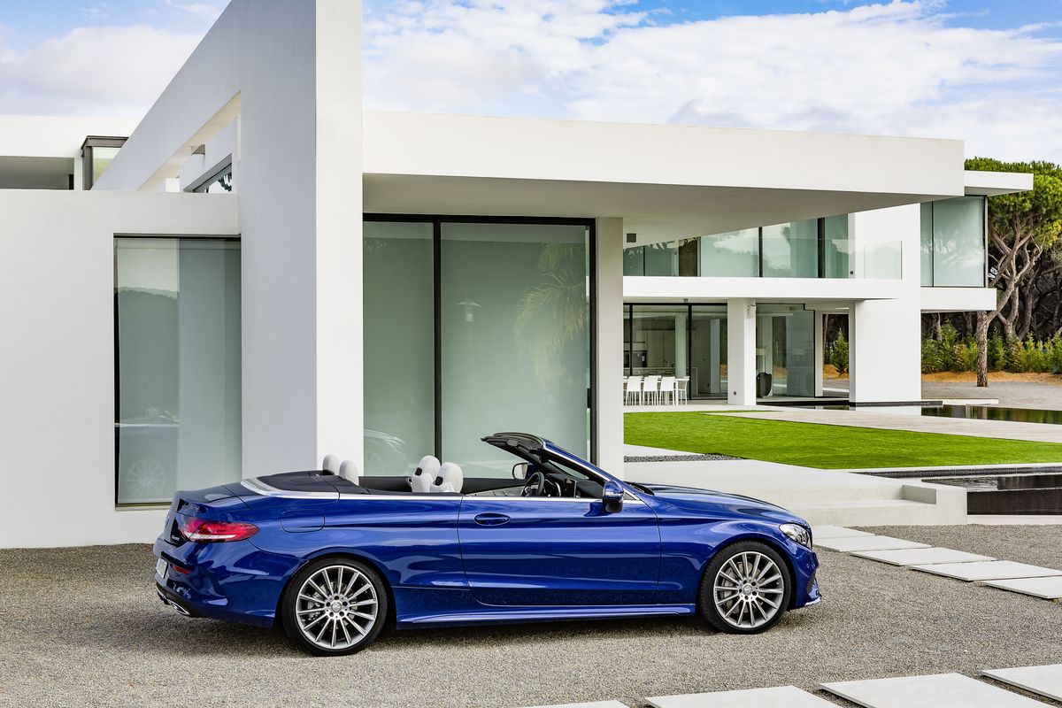 MERCEDES-BENZ