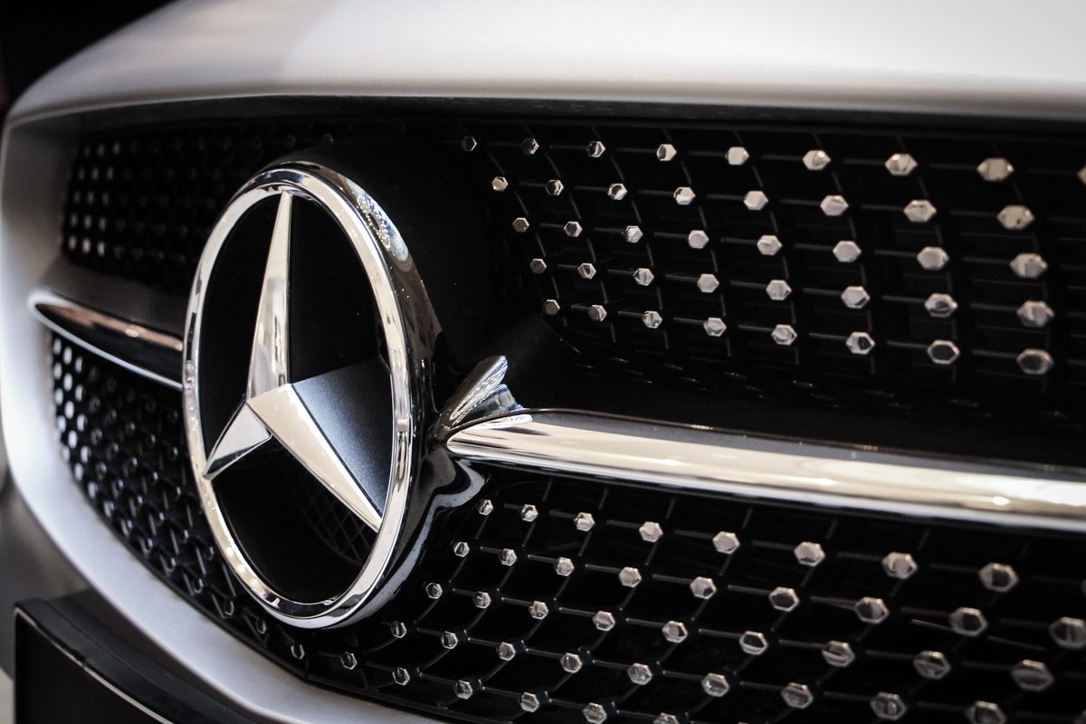MERCEDES-BENZ