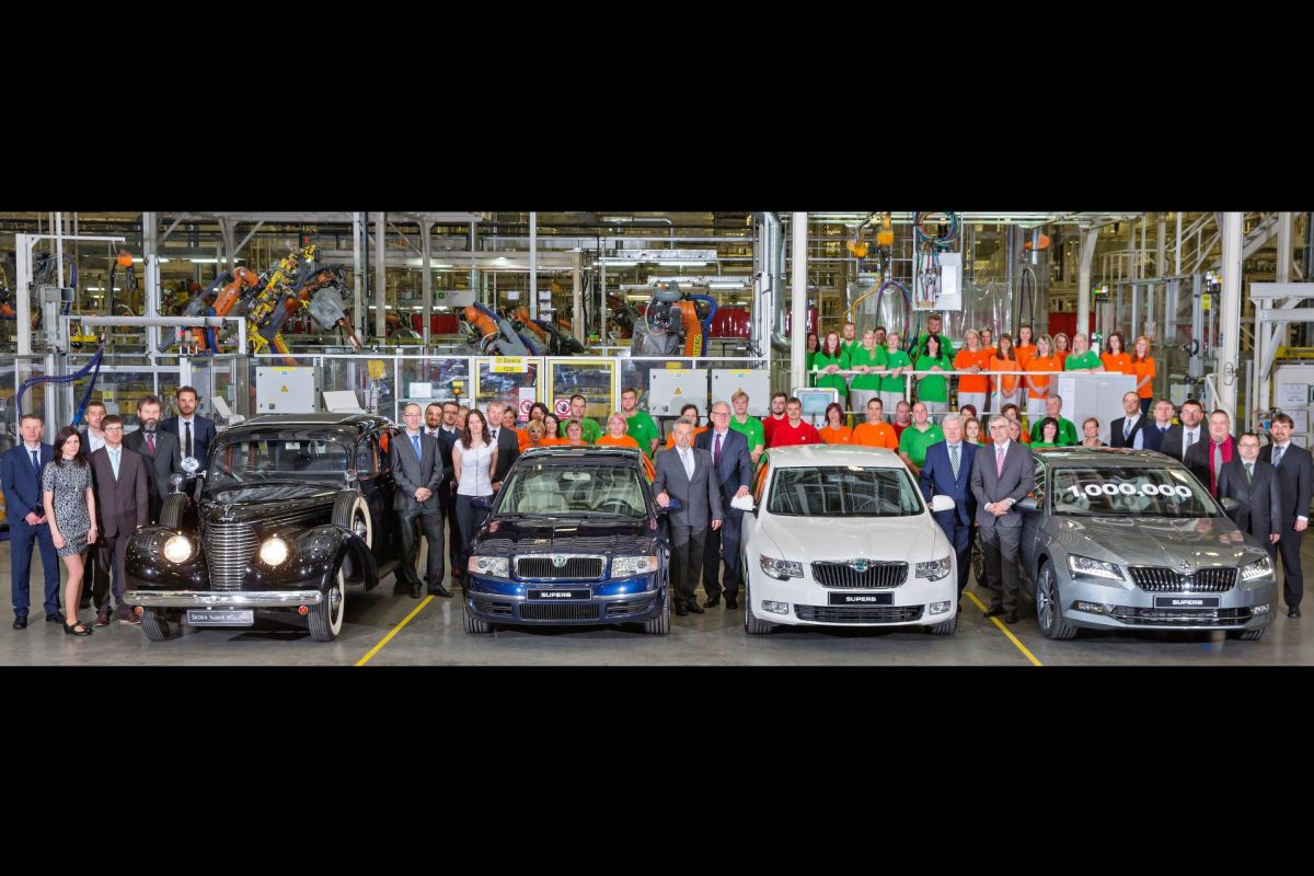 SKODA SUPERB
