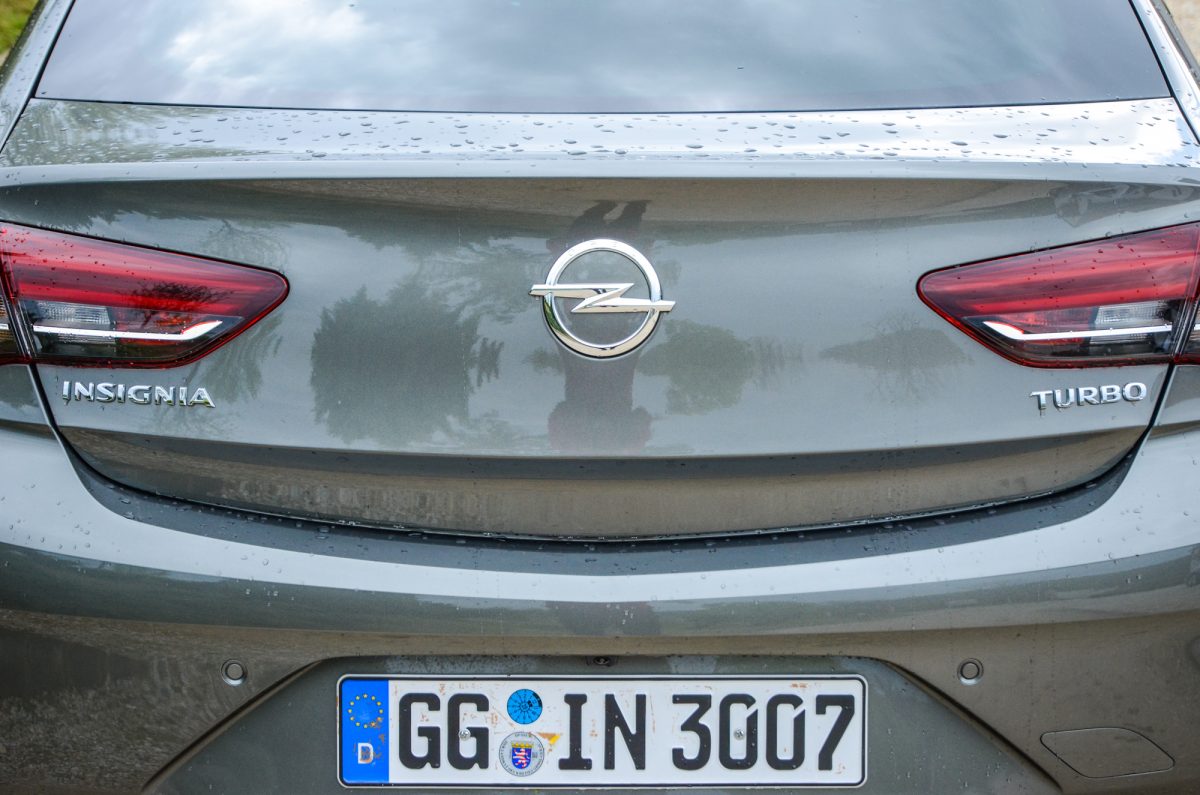 OPEL INSIGNIA
