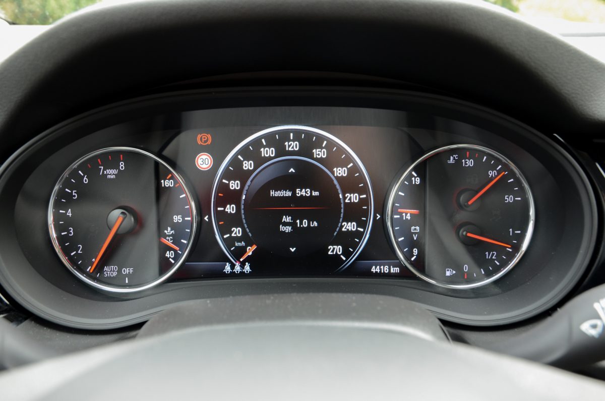 OPEL INSIGNIA