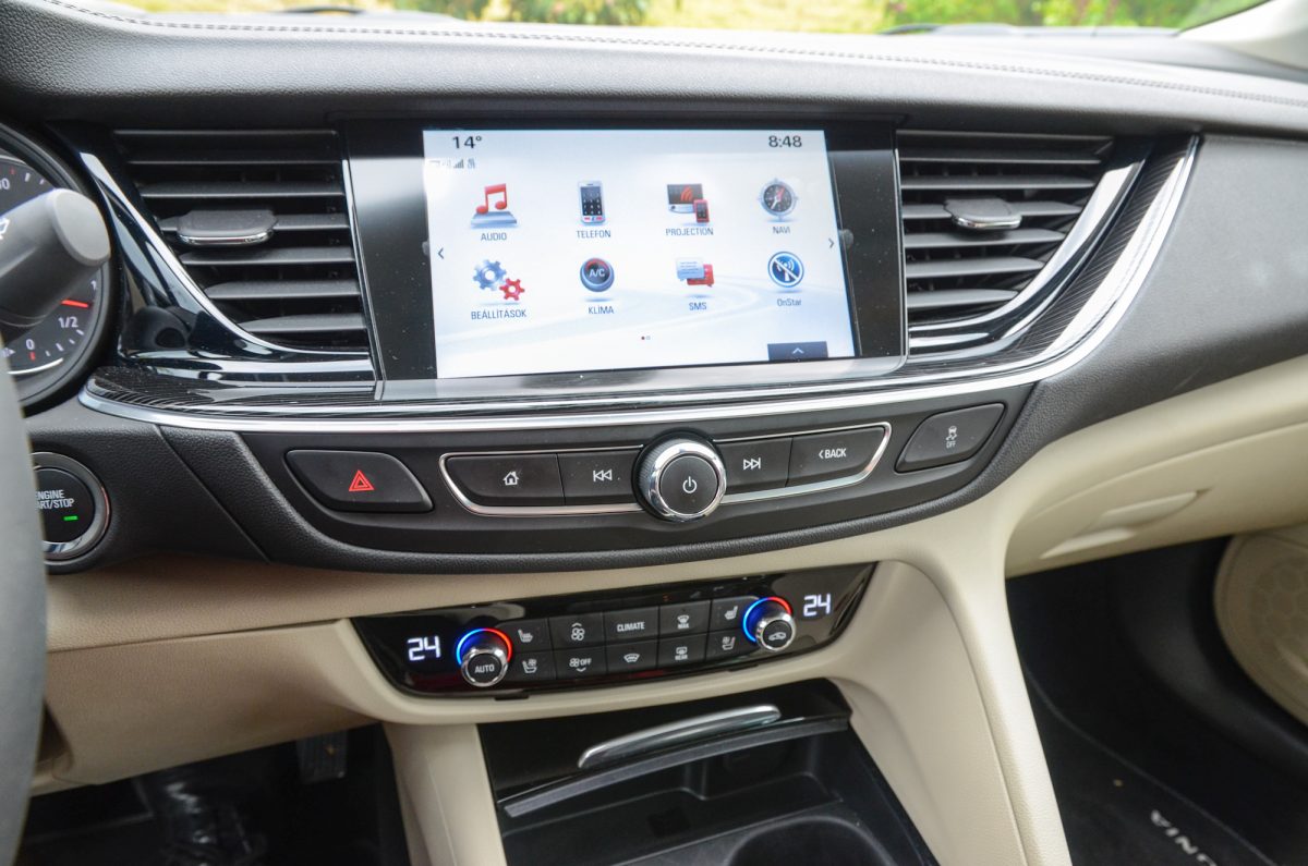 OPEL INSIGNIA